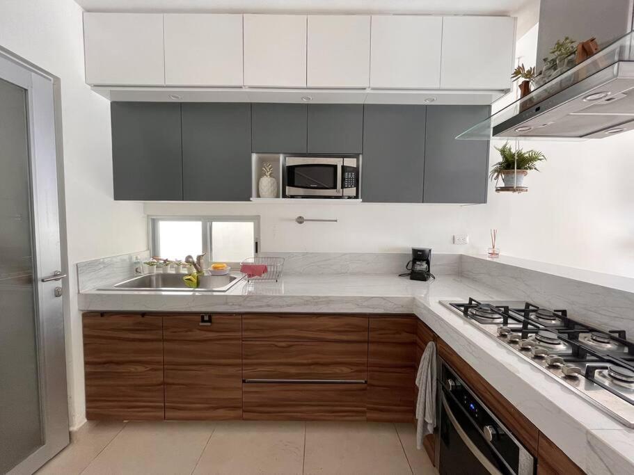 Altus Homes By Andiani Travel Cancún Zewnętrze zdjęcie